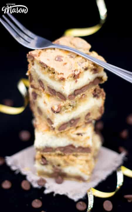 Choc Chip Cookie Cheesecake Bars | Chocolate Chip | Vanilla | Traybake